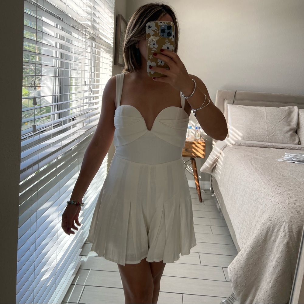 Romantic white romper